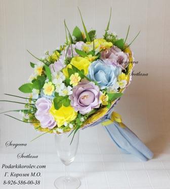 Букет из конфет "Деметра". Стоимость 1 000 руб.